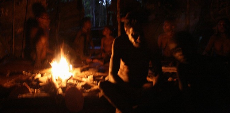 Kmen Korowai Dalam – Papua Nová Guinea 2009